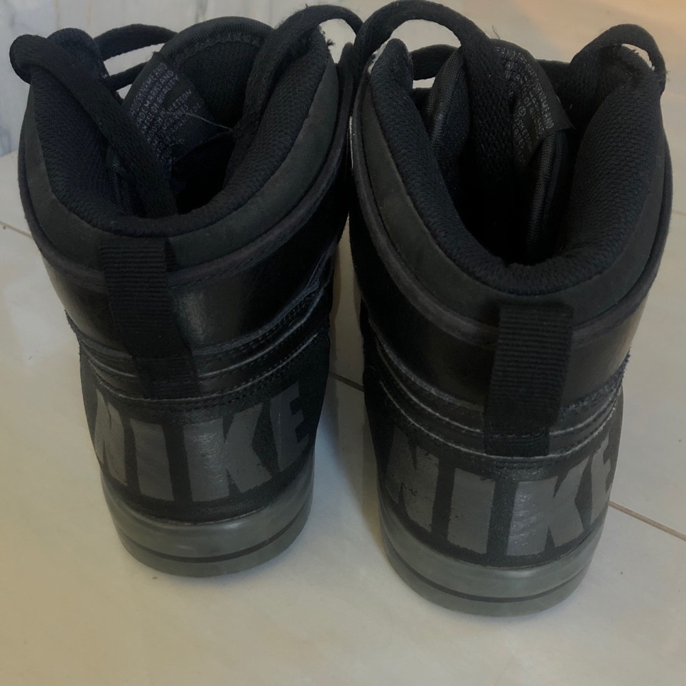 Nike Big High AC black 7.5 men’s 9 women Grey black